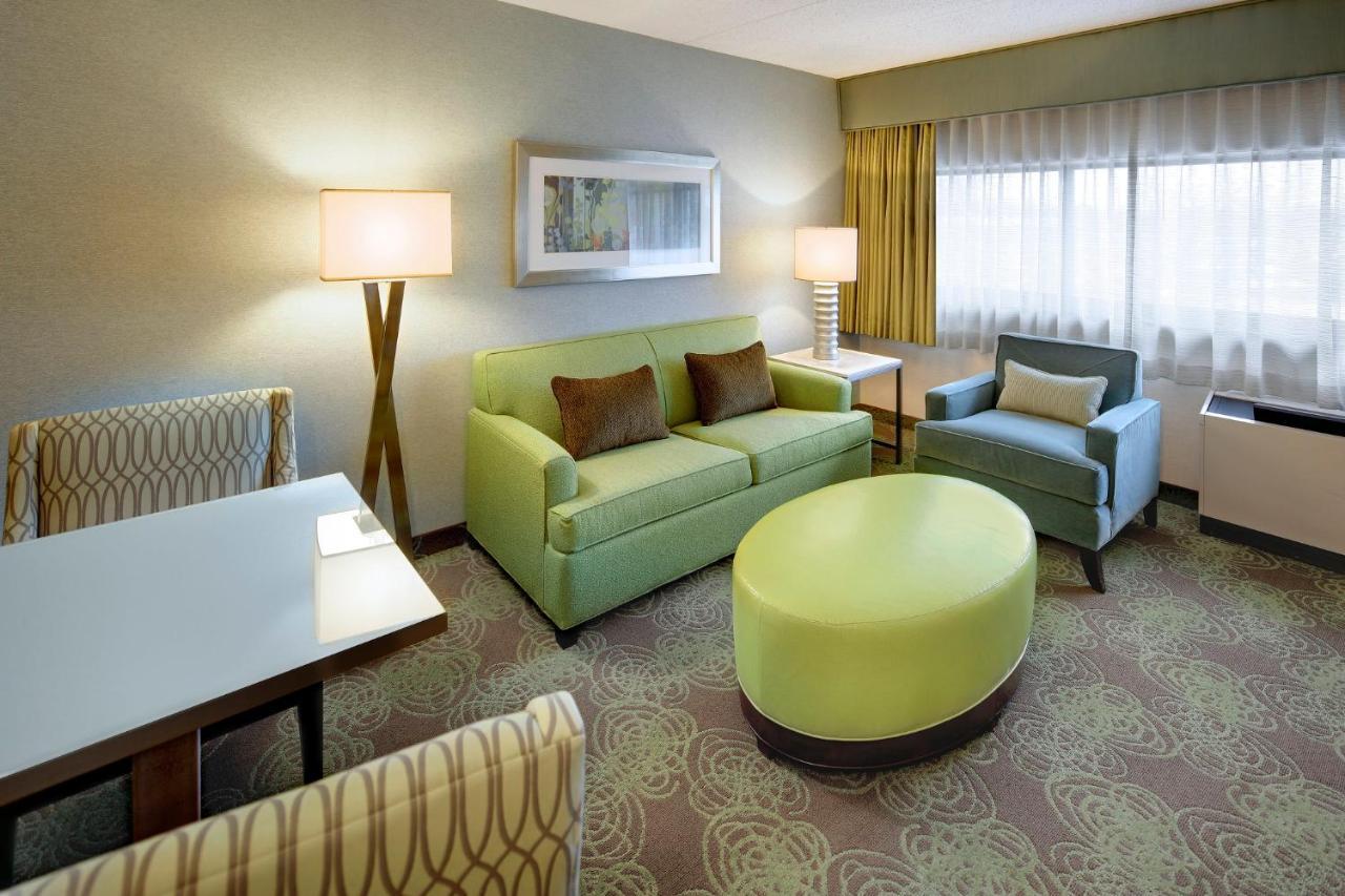 Crowne Plaza Lansing By Ihg Hotel Eksteriør billede