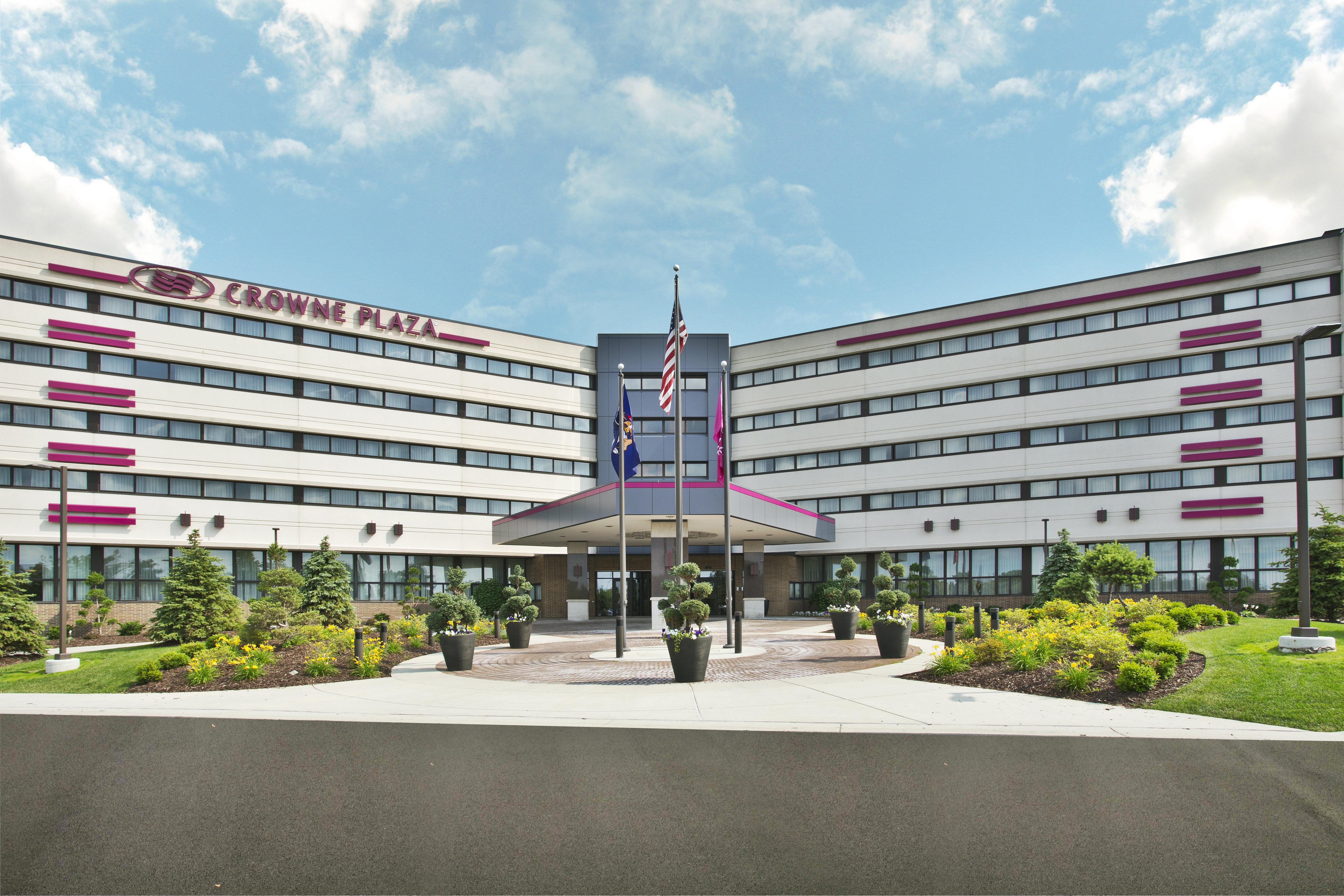 Crowne Plaza Lansing By Ihg Hotel Eksteriør billede