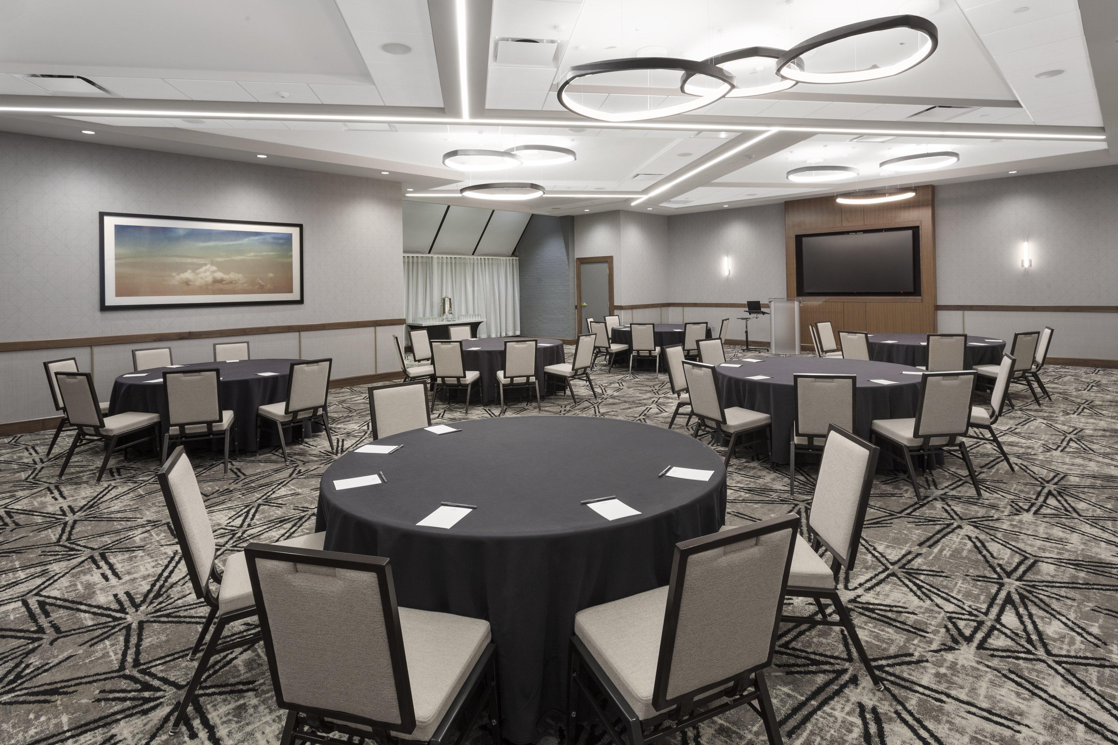 Crowne Plaza Lansing By Ihg Hotel Eksteriør billede
