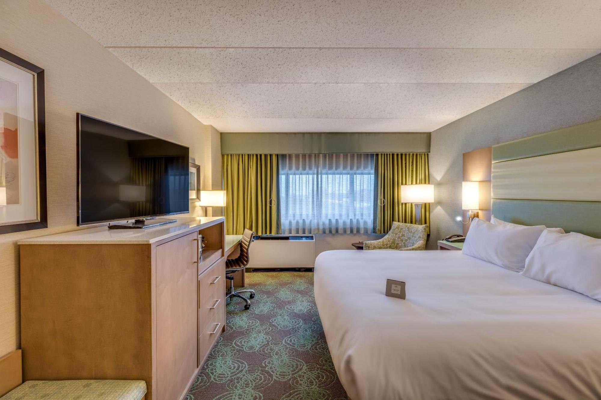 Crowne Plaza Lansing By Ihg Hotel Eksteriør billede